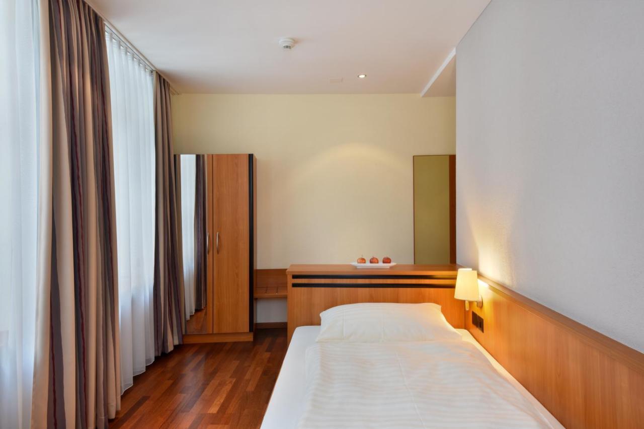 Apart Hotel Amadeo 조핀겐 외부 사진