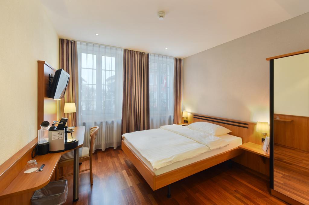 Apart Hotel Amadeo 조핀겐 외부 사진