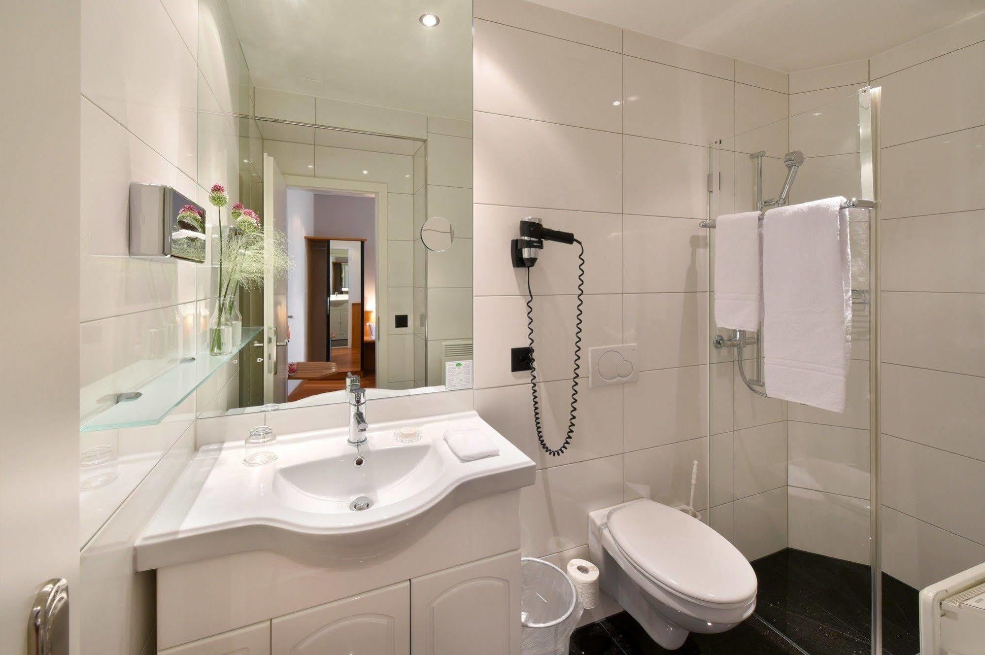 Apart Hotel Amadeo 조핀겐 외부 사진